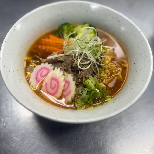 Spicy Korean Noodle Soup (Ramyon).